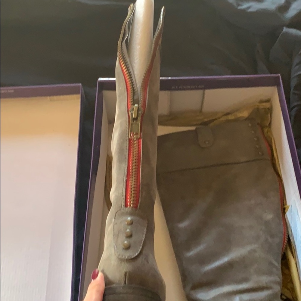 Gray Boots - image 2